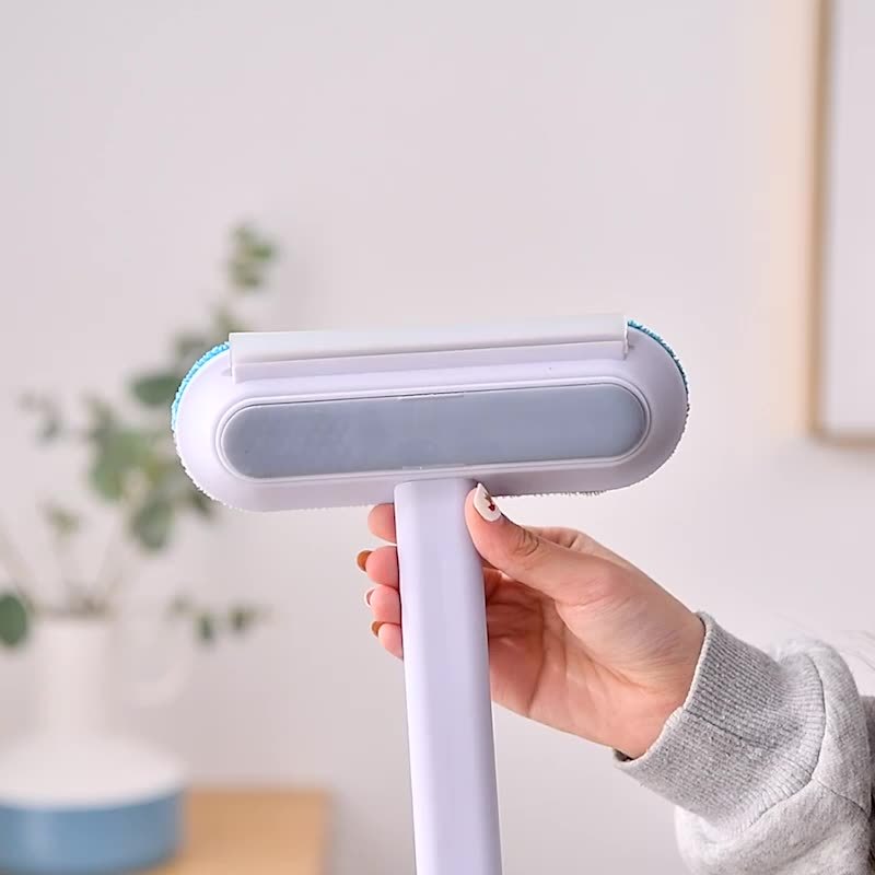 4-in-1 Pet Hair Remover Brush – Multifunctional Tool for Dogs, Cats & Screen Cleaning
